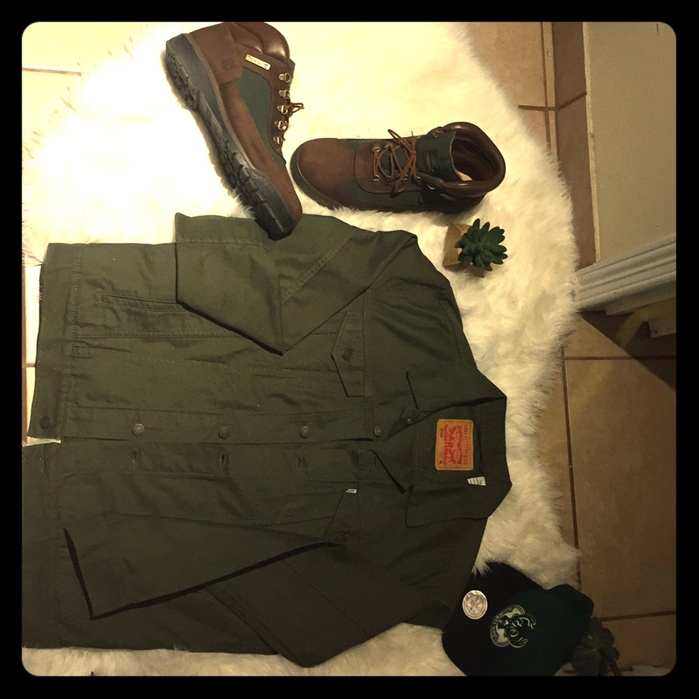 Levi Button Down Jacket